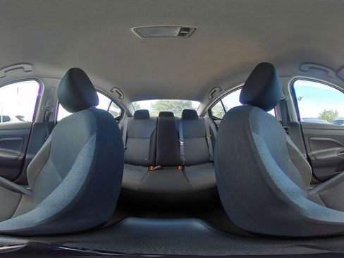 Used 2025 Nissan Versa SV FWD image 39