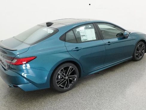 New 2026 Toyota Camry XSE FWD image 9