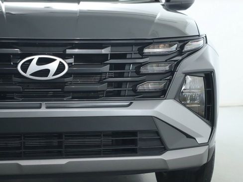 Used 2025 Hyundai Tucson SEL AWD/4WD image 8