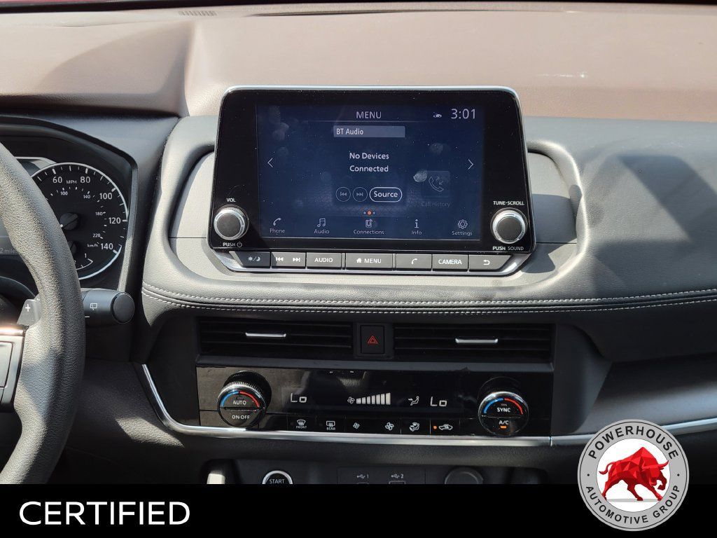 Used 2023 Nissan Rogue SV FWD image 22