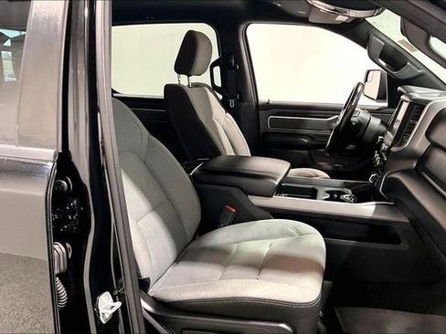 Used 2022 RAM 1500 Big Horn image 31