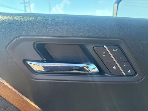 New 2026 GMC Canyon Denali image 11