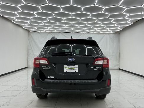 Used 2017 Subaru Outback 3.6R Limited AWD/4WD image 10