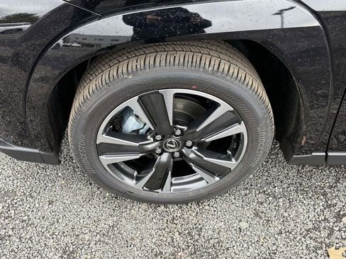 New 2025 Lexus UX 300h AWD image 7