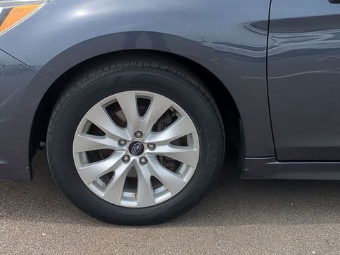 Used 2017 Subaru Legacy 2.5i Premium AWD/4WD image 12