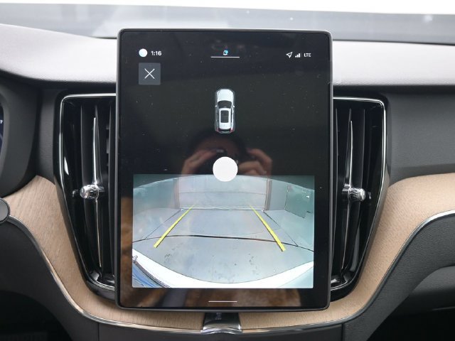 New 2026 Volvo XC60 B5 Core w/ Climate Package AWD/4WD image 22