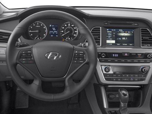Used 2017 Hyundai Sonata Sport w/ Value Edition Package 02 FWD image 10