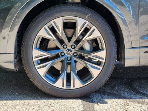 New 2026 Audi Q8 Premium Plus AWD/4WD image 9