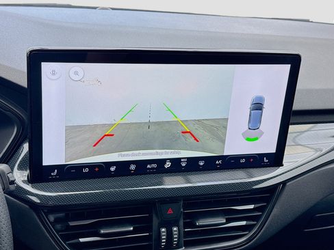 Used 2024 Ford Escape ST-Line w/ Equipment Group 301A image 10