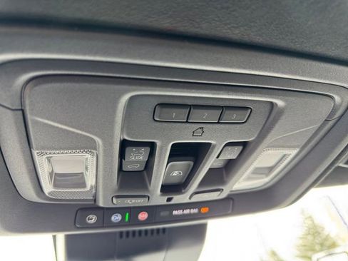 Used 2023 GMC Sierra 1500 AT4X image 29