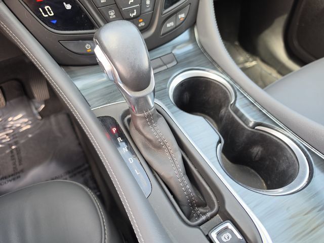 Used 2020 Buick Envision Essence w/ LPO, Active Package FWD image 30