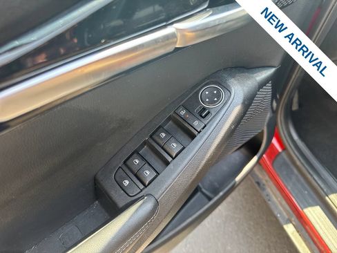 Used 2025 Kia Seltos S AWD/4WD image 18