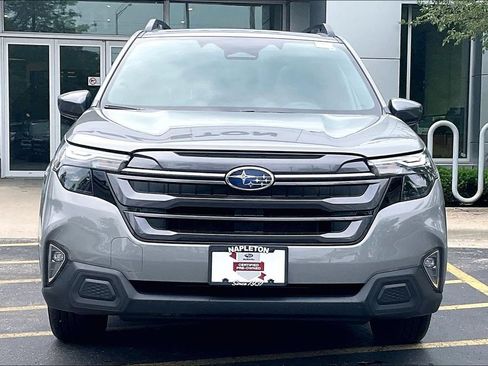 Certified 2026 Subaru Forester Premium AWD/4WD image 2