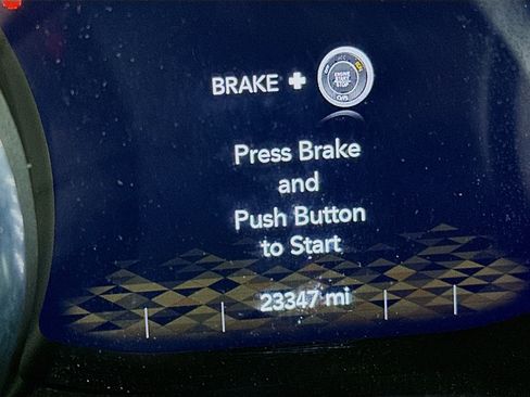 Used 2023 Jeep Wrangler Sahara w/ Cold Weather Group image 18