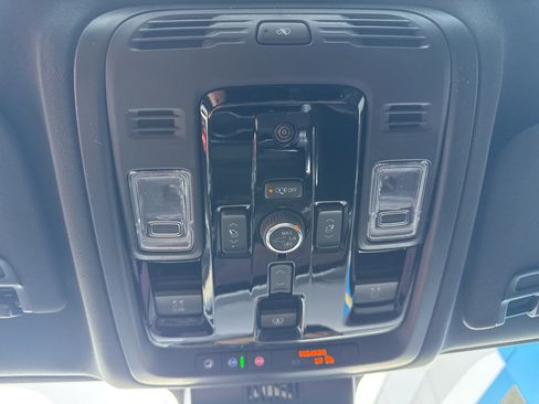 New 2026 Chevrolet Tahoe Premier image 32