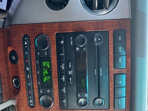 Used 2007 Ford Expedition Eddie Bauer AWD/4WD image 19