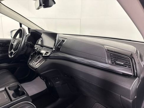 Used 2025 Honda Odyssey Elite image 30