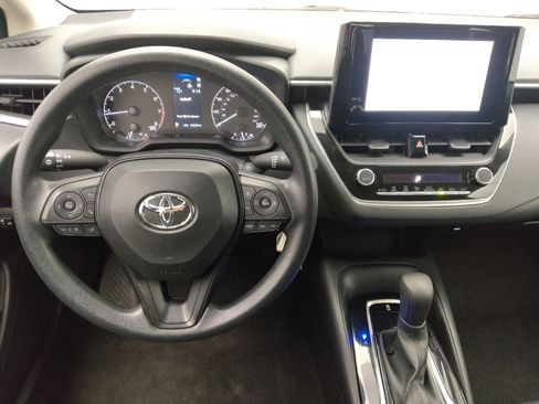 Used 2024 Toyota Corolla LE image 22
