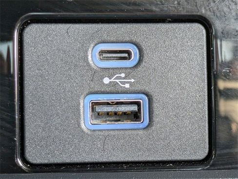 Certified 2024 Ford Mustang Mach-E Select image 21