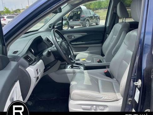 Used 2019 Honda Ridgeline RTL-T image 10