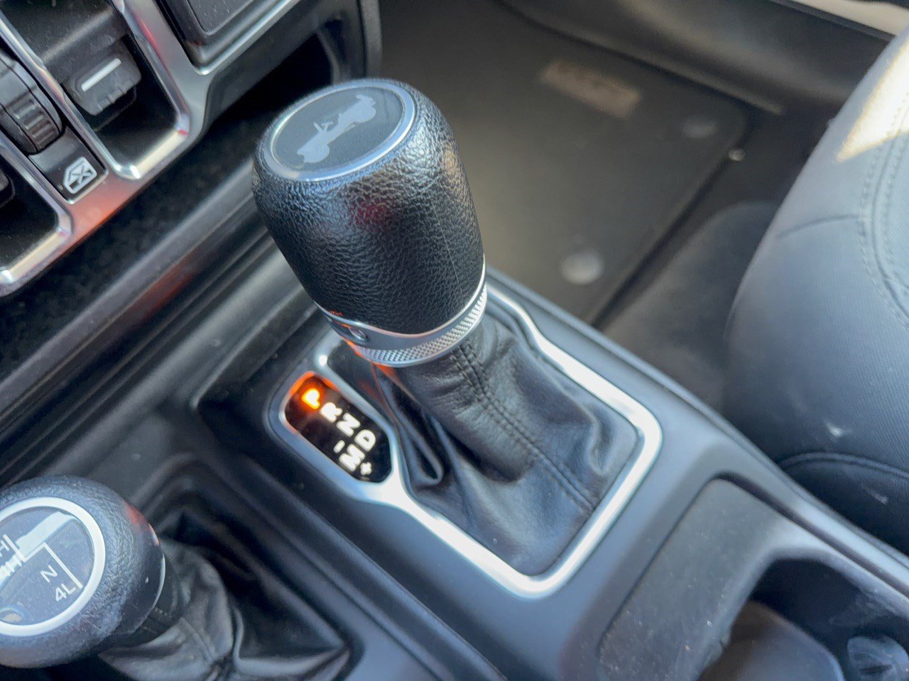 Used 2021 Jeep Wrangler Unlimited Sport AWD/4WD image 21