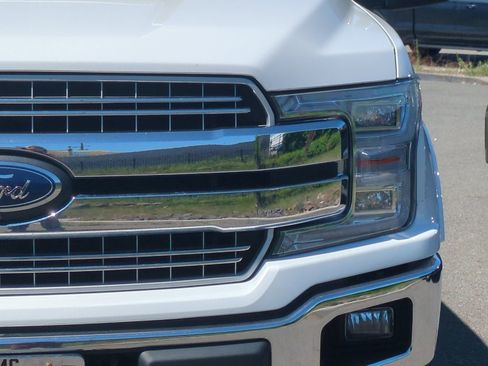 Used 2018 Ford F150 Lariat w/ Equipment Group 502A Luxury AWD/4WD image 51