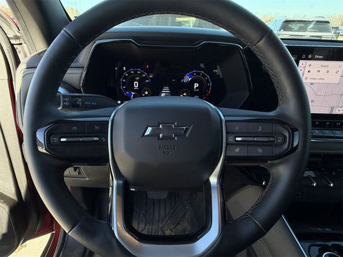 Certified 2025 Chevrolet Colorado ZR2 w/ ZR2 Bison Edition image 12