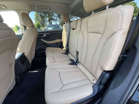 Certified 2025 Audi Q7 3.0T Premium Plus AWD/4WD image 13