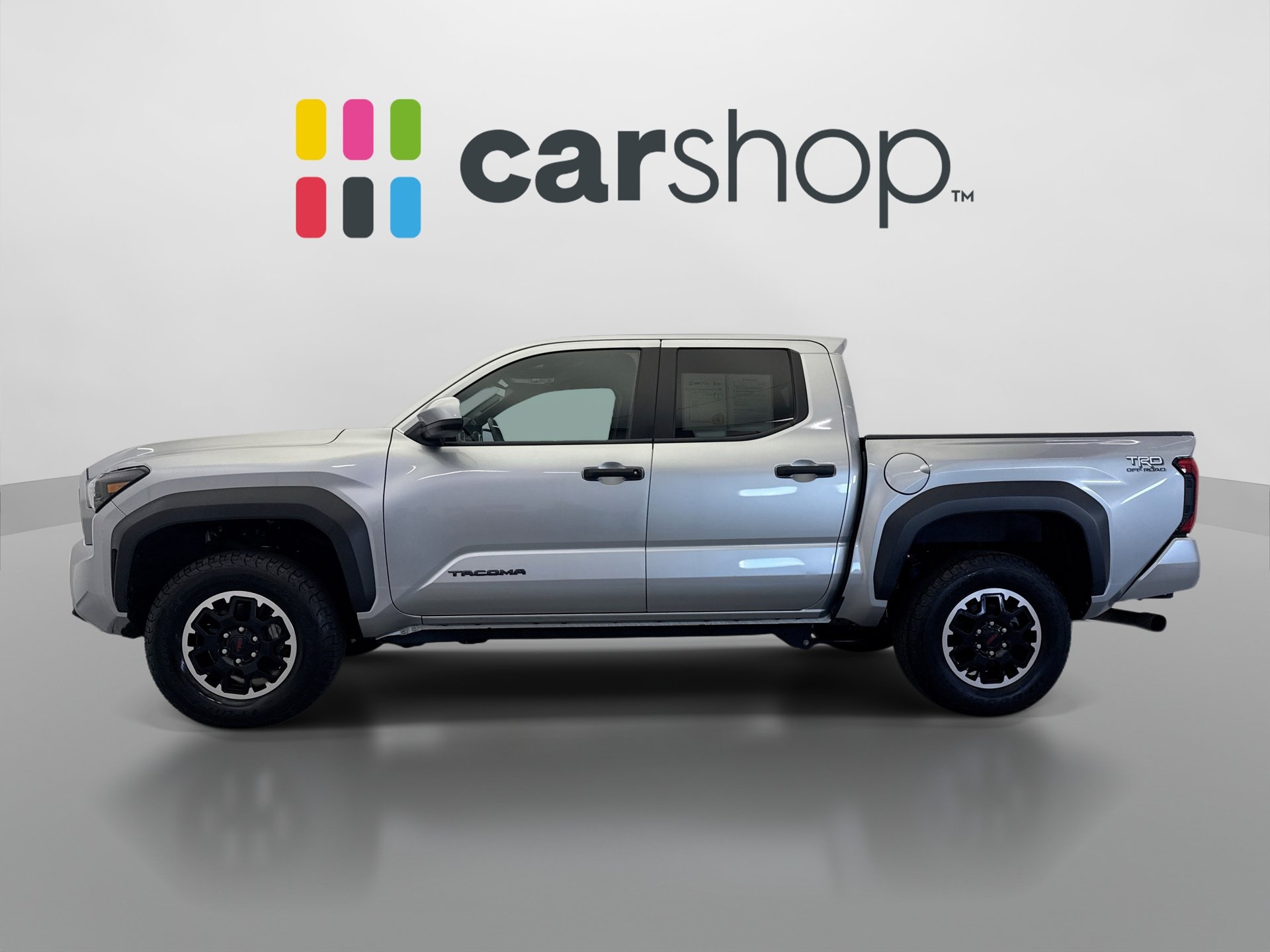 Used 2024 Toyota Tacoma TRD Off-Road AWD/4WD image 2