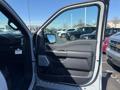 New 2026 Ford F150 Lariat w/ Equipment Group 502A High image 57