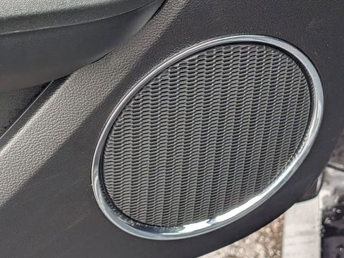 Used 2022 Ford Mustang GT Premium image 29