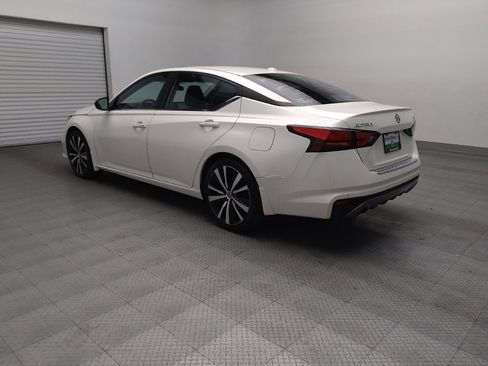 Used 2020 Nissan Altima 2.5 SR w/ Premium Package image 5