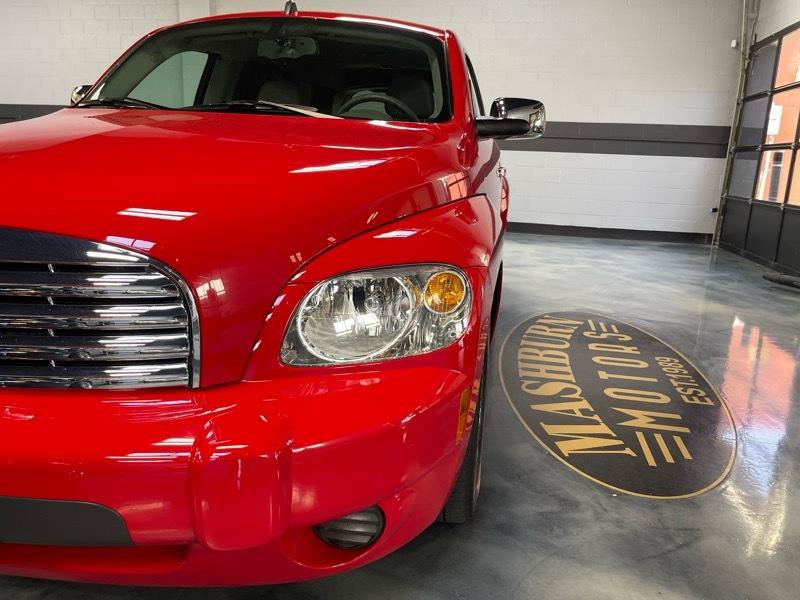 Used 2009 Chevrolet HHR LT FWD image 4