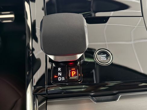 New 2026 Land Rover Range Rover Sport Dynamic SE AWD/4WD image 17