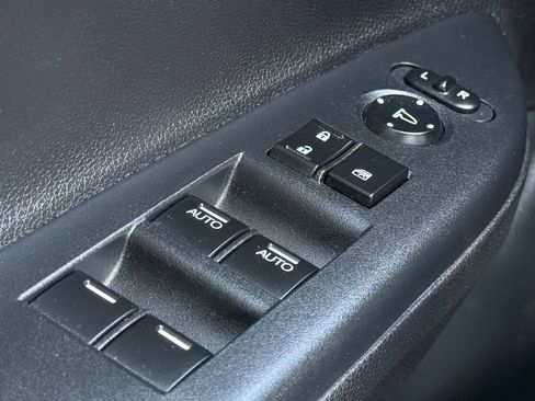 Used 2015 Honda Accord Touring image 24