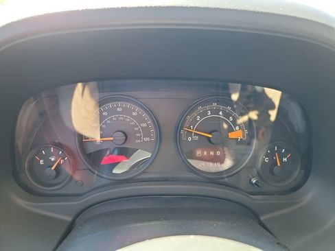 Used 2016 Jeep Patriot High Altitude image 19