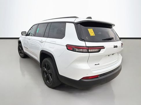 Used 2023 Jeep Grand Cherokee L Laredo AWD/4WD image 6
