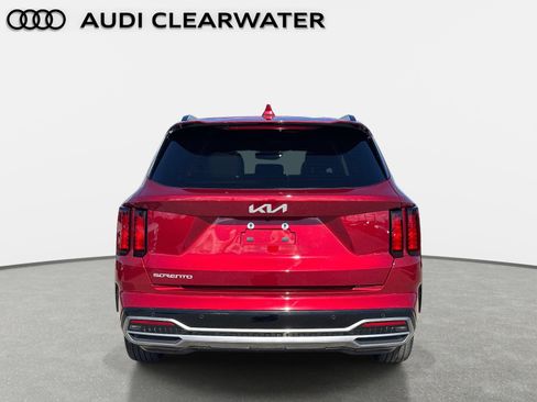 Used 2023 Kia Sorento S image 7
