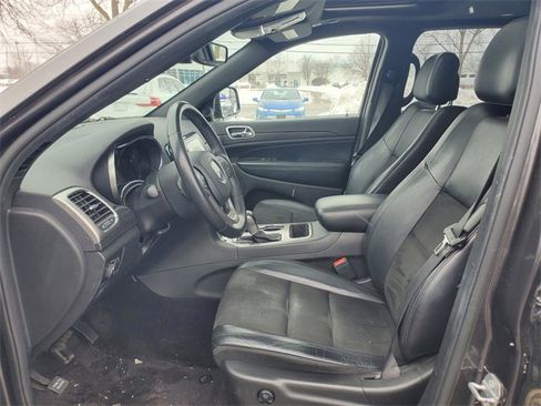 Used 2019 Jeep Grand Cherokee Altitude image 13