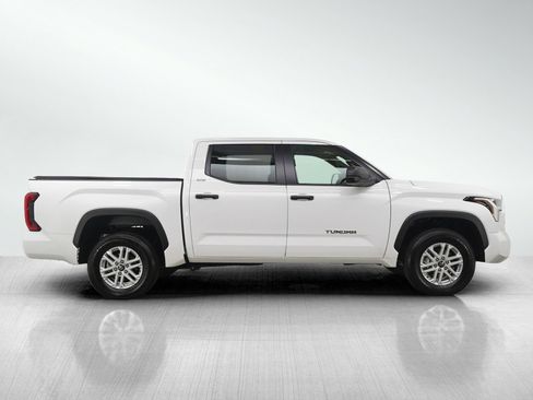 Used 2025 Toyota Tundra SR5 image 6
