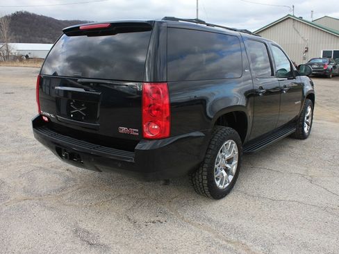 Used 2013 GMC Yukon XL SLT w/ SLT-2 Equipment Package image 5