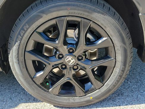 Used 2023 Honda HR-V Sport image 12