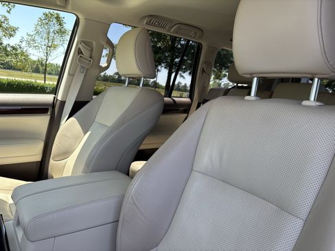 Used 2018 Lexus GX 460 Premium w/ Premium Package AWD/4WD image 37