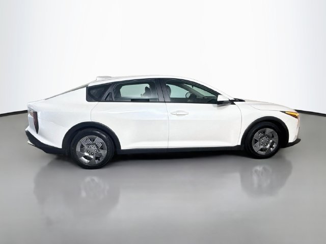 Used 2025 Kia K4 FWD image 11