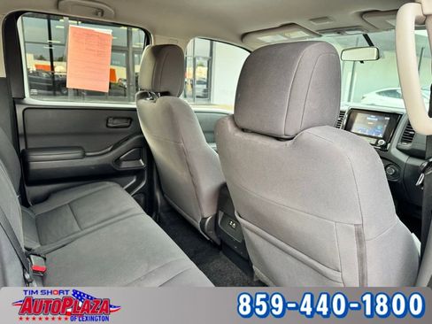 Used 2022 Nissan Frontier S AWD/4WD image 30
