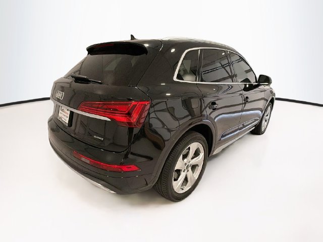 Used 2021 Audi Q5 2.0T Premium Plus w/ Premium Plus Package AWD/4WD image 8