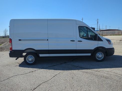 New 2026 Ford Transit 350 148 Medium Roof RWD image 11