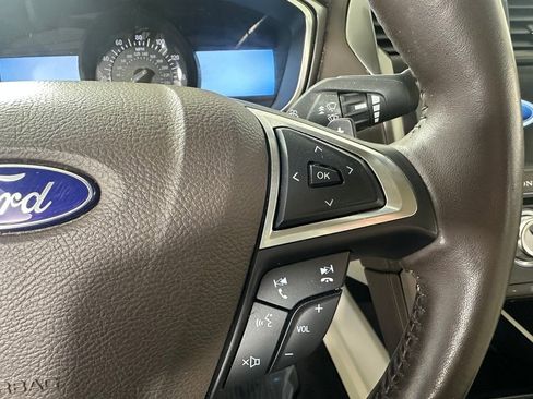 Used 2017 Ford Fusion Platinum AWD/4WD image 26