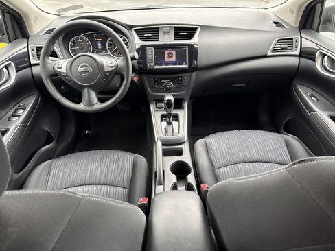 Used 2019 Nissan Sentra SV FWD image 14