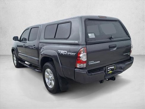 Used 2014 Toyota Tacoma PreRunner w/ TRD Sport Package image 7